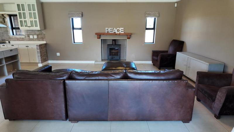 4 Bedroom Property for Sale in Die Bult Western Cape